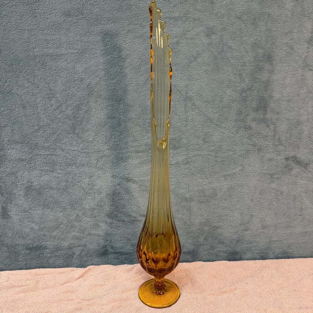 Fenton Thumbprint Colonial Amber Glass Swung Vase